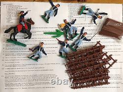 Timpo Toys Vintage USA 7ème Cavalry & Indian Boxed Wild West Fort Set Rare