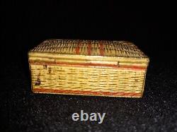 Très rare antique publicitaire français Moët & Chandon miniature boîte en métal à charnière