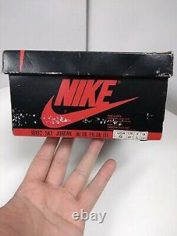 Ultra Rare Vintage 1985 Sky Jordan I Boîte Vide Nike 19182 Taille 6 Blanc Unc