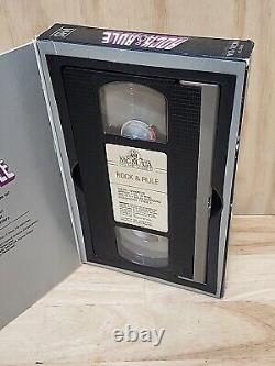 VHS ROCK & RULE vintage en grande boîte avec couverture rabattable, rare de 1983 NELVANA MGM/UA