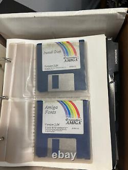 Vintage Commodore Amiga 500 Ordinateur Personnel Rare En Boîte Avec Rom Kit De Mise À Niveau