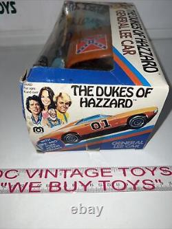 Vintage Mego Dukes of Hazzard 3/4 1981 Boîte originale avec Luke & Bo RARE