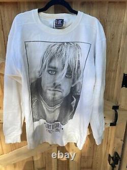Vintage Rare Kurt Cobain Nirvana Coeur En Forme De Boîte Chemise Memorial Sweatshirt