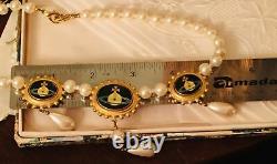 Vtg 1994 Vivienne Westwood Pearl Triple Orbe Logo Collier Or Boîte Rare